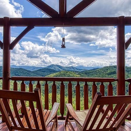 Endless View- Amazing Panoramic Mountain Views, Pool Access, Free Area Attraction Tickets Villa Сивиървил Екстериор снимка