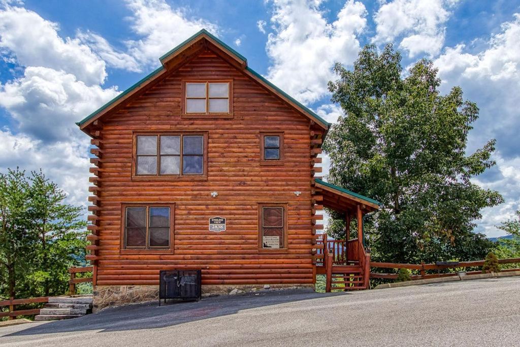 Endless View- Amazing Panoramic Mountain Views, Pool Access, Free Area Attraction Tickets Villa Сивиървил Екстериор снимка