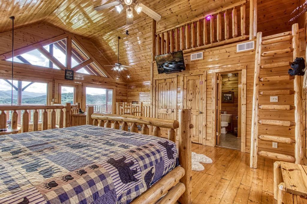 Endless View- Amazing Panoramic Mountain Views, Pool Access, Free Area Attraction Tickets Villa Сивиървил Екстериор снимка