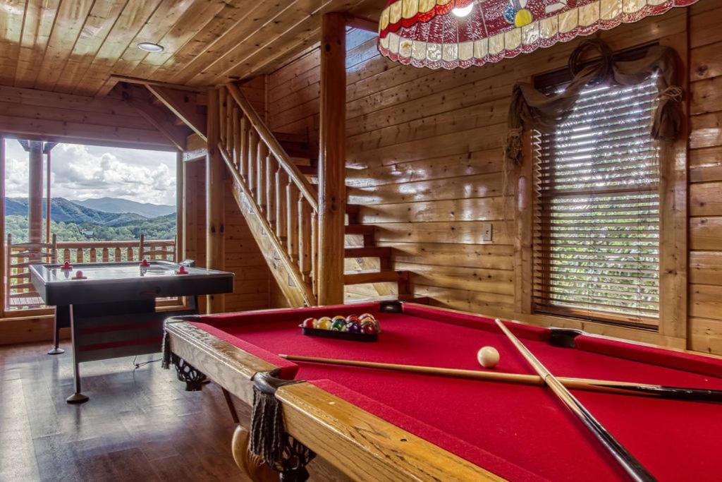 Endless View- Amazing Panoramic Mountain Views, Pool Access, Free Area Attraction Tickets Villa Сивиървил Екстериор снимка