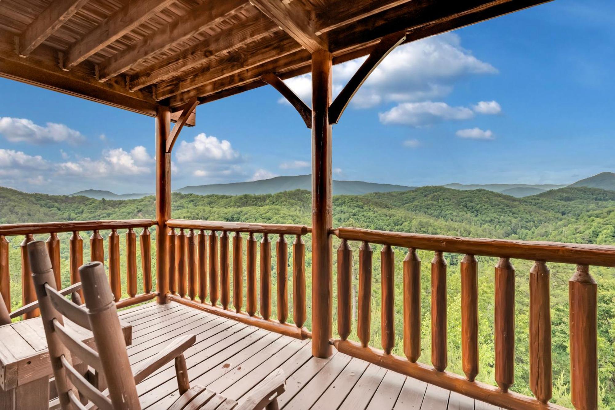 Endless View- Amazing Panoramic Mountain Views, Pool Access, Free Area Attraction Tickets Villa Сивиървил Екстериор снимка