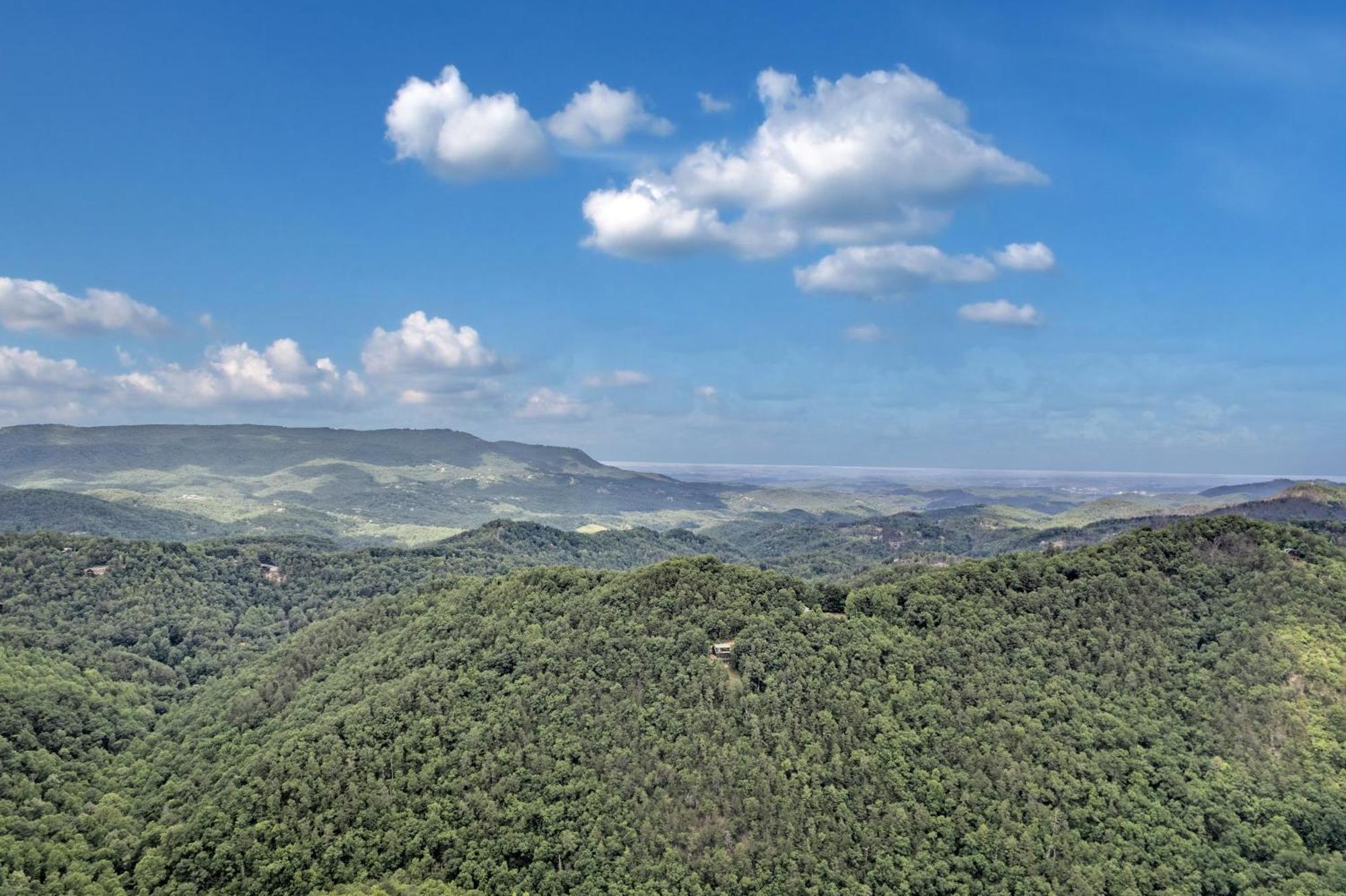 Endless View- Amazing Panoramic Mountain Views, Pool Access, Free Area Attraction Tickets Villa Сивиървил Екстериор снимка